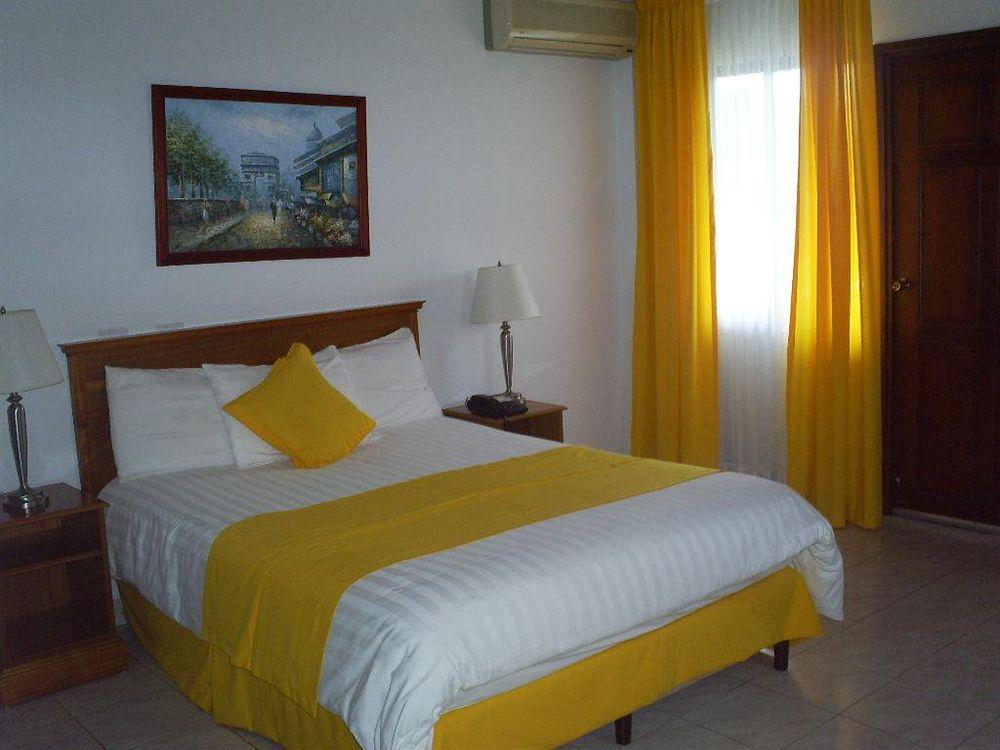 Hotel Faranda Guayacanes, A Member Of Radisson Individuals Чітре Екстер'єр фото