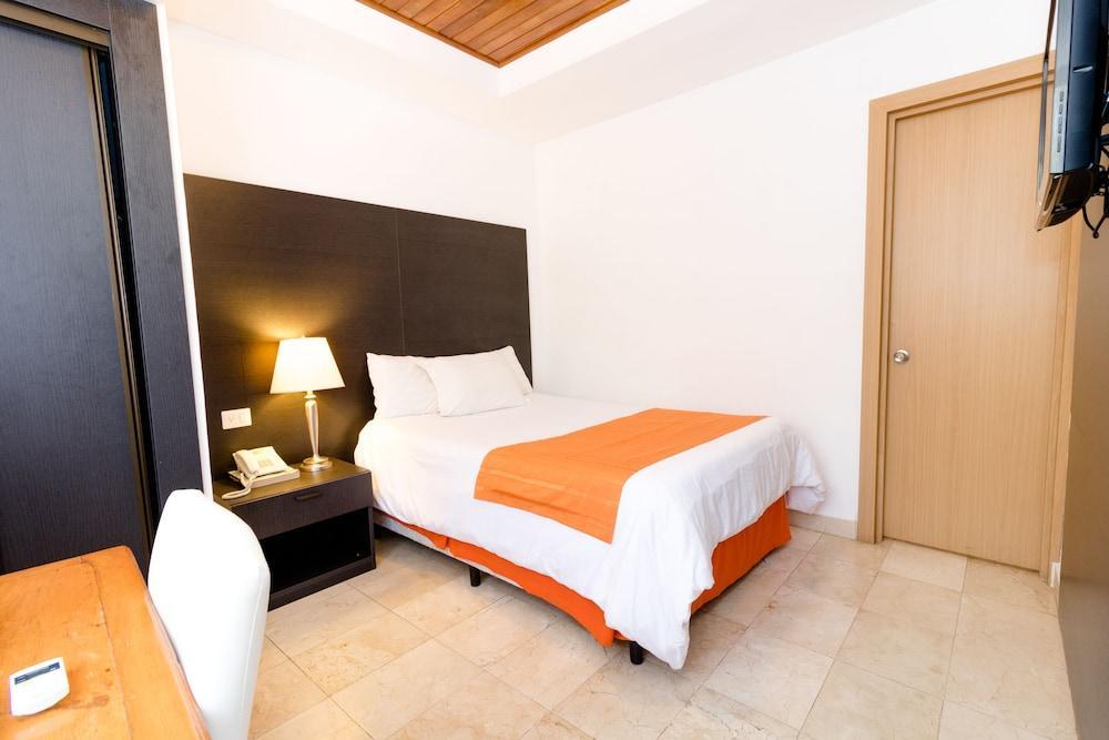 Hotel Faranda Guayacanes, A Member Of Radisson Individuals Чітре Екстер'єр фото