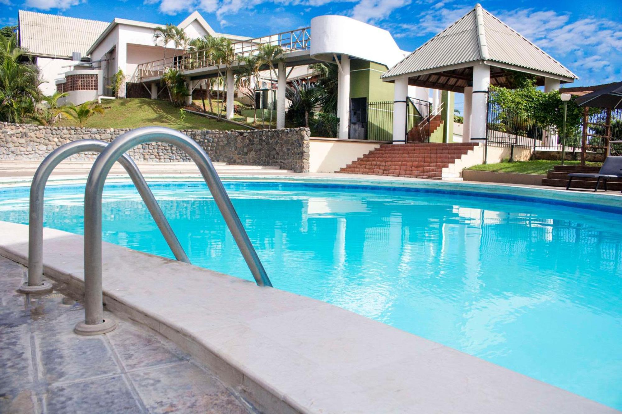 Hotel Faranda Guayacanes, A Member Of Radisson Individuals Чітре Екстер'єр фото